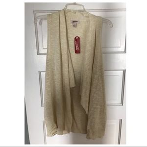 NWT cream vest